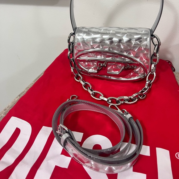 Diesel 1DR Strobe Silver Women's Bag - Picture 2 of 5